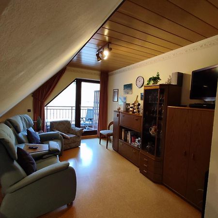 Panorama Oase Ferienwohnung Mit Blick Auf Mosel Und Reichsburg Cochem Kültér fotó